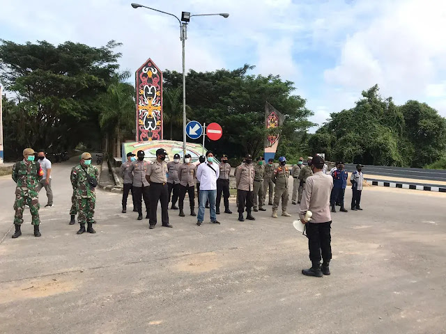 Simpang Kantor Bupati Sekadau