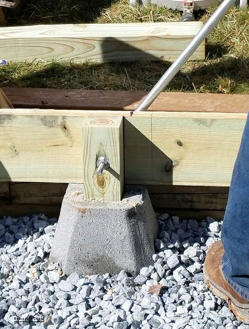 galvanized bolts for deck joist installation