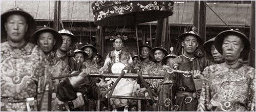 ซูสีไทเฮากับเหล่าราชบริพาร (Empress Dowager Cixi)
