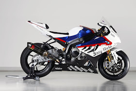 2011 motor BMW S1000RR Superbike