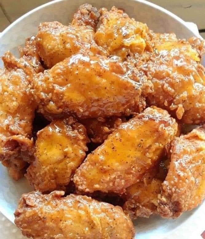 Fried wings cooked with honey