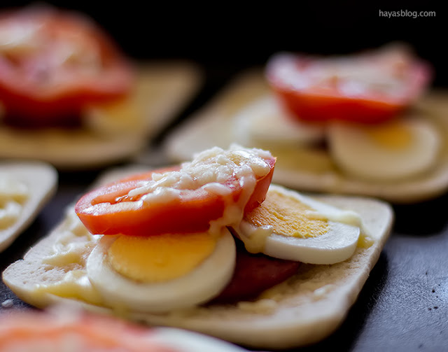 Light meal - eggs with salami meat