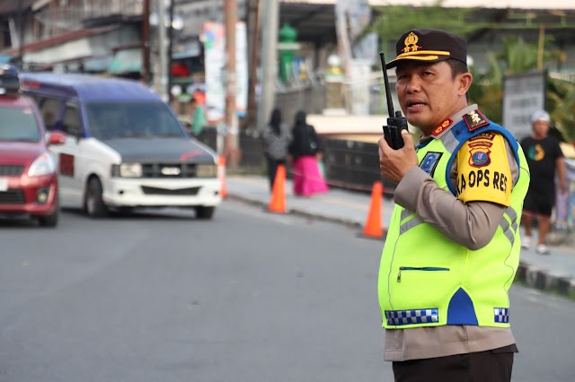 H+3, Volume Kendaraan Meningkat Di Parapat, Kapolres Simalungun Siagakan Personel Di Sepanjang Jalan