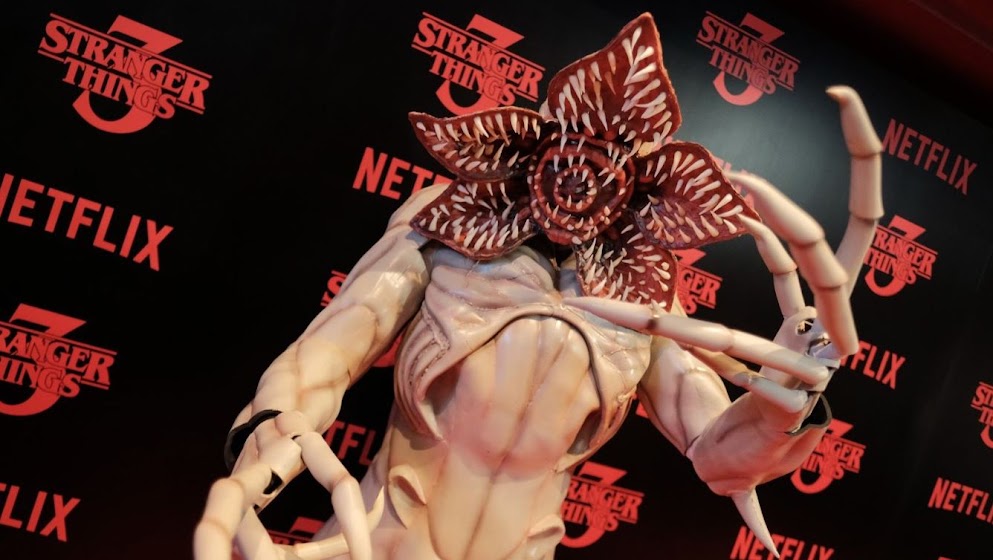 LOOK: Netflix Had a Pretty Cool 80s Themed STRANGER THINGS SEASON 3 Premiere Event