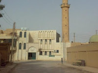 Іранські ополченці переробляють мечеть Джамі 'Умара Бін Хаттаба, щоб стати хусейнійським шиїтом