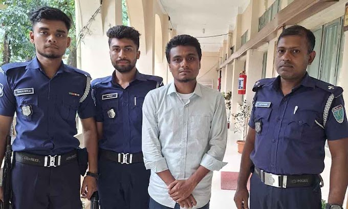 নিয়োগ পরীক্ষার​​ প্রক্সি দিতে ধরা সরকারি কর্মচারী, অতঃপর...
