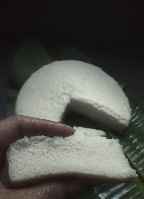 STEAMED RICE CAKES