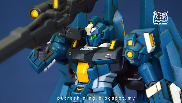 HGUC 1/144 RGZ-95C REZEL COMMANDER TYPE Custom Paint by Putra Shining