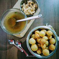 Panipuri is one of the most popular street food in India. In every streets of India you can find a panipuri vendor. Panipuri is also known as   golgappa or phuchka. Panipuri is  a kind of snack that consists of round shaped hollow balls (puri), spicy mashed potatoes with chickpeas and spicy tamarind water.