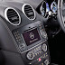 Mercedez-Benz GL500 bisa terhubung ke Smartphone