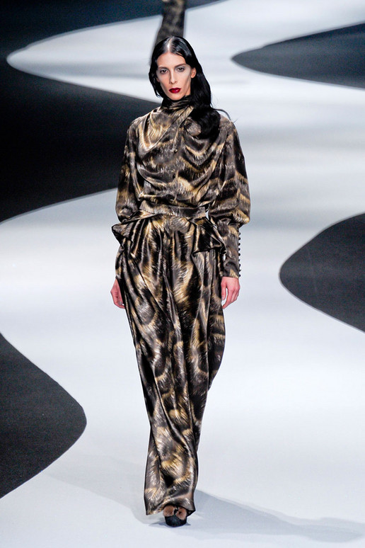 Viktor & Rolf Fall 2012 Womenswear