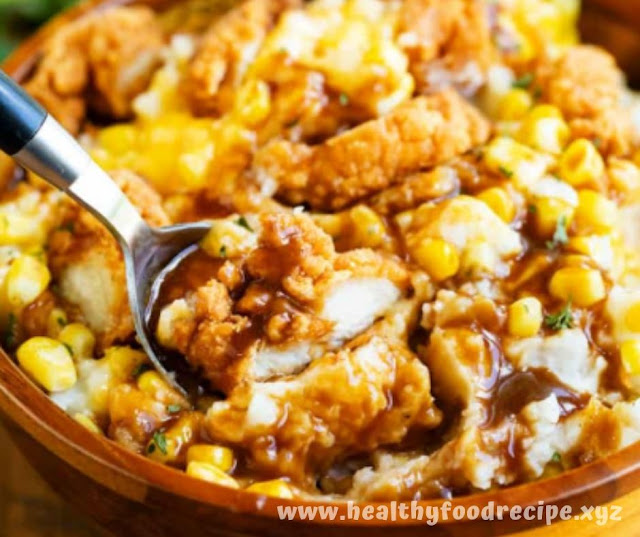 MASHED POTATO CASSEROLE WITH CRISPY CHICKEN