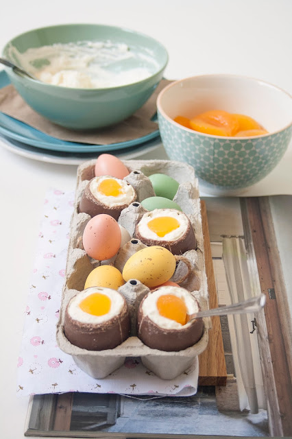 Uova di cioccolato alla coque per Pasqua