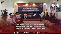 PKS daftarkan Bacaleg ke KPU Subang