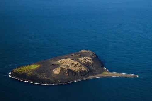 Gunung Merapi Bawah Laut