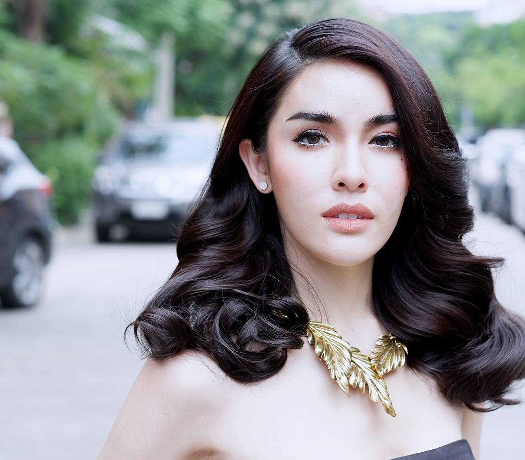 Nisamanee Nutt – Most Beautiful Thailand Transgender Fashion Model Instagram