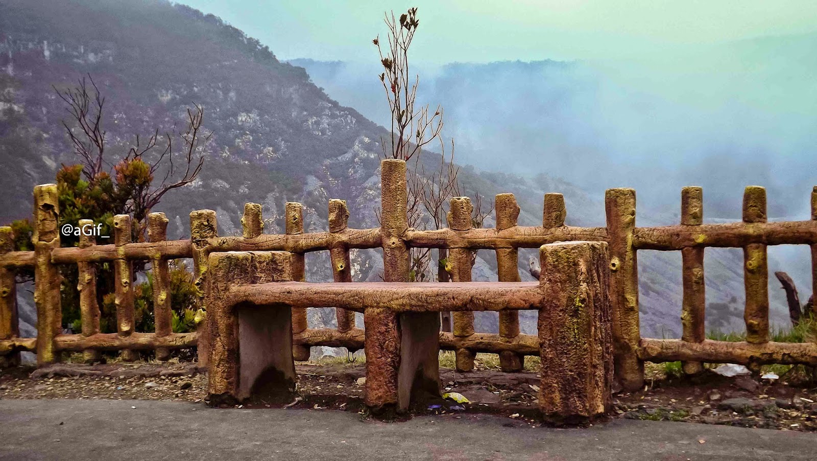 Gunung Tangkuban Perahu, Bandung  Gifari Graphy