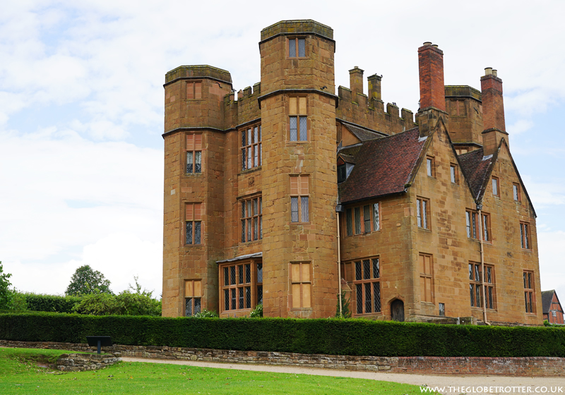 Kenilworth Castle and Elizabethan Garden