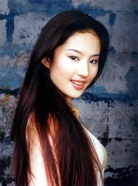 Liu Yifei - Photo Colection