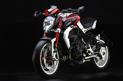 Coming soon 2016 MV Agusta Brutale 800 Hd Photos red & white pose musculer