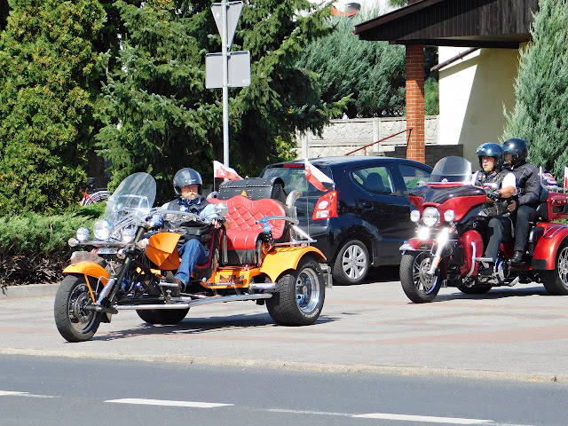 po mszy country w Wolsztynie, motocykliści w kościele