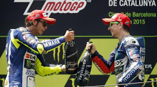 Valentino Rossi & Jorge Lorenzo Kandidat Kuat Juara MotoGP 2015