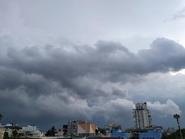 approaching monsoon clouds