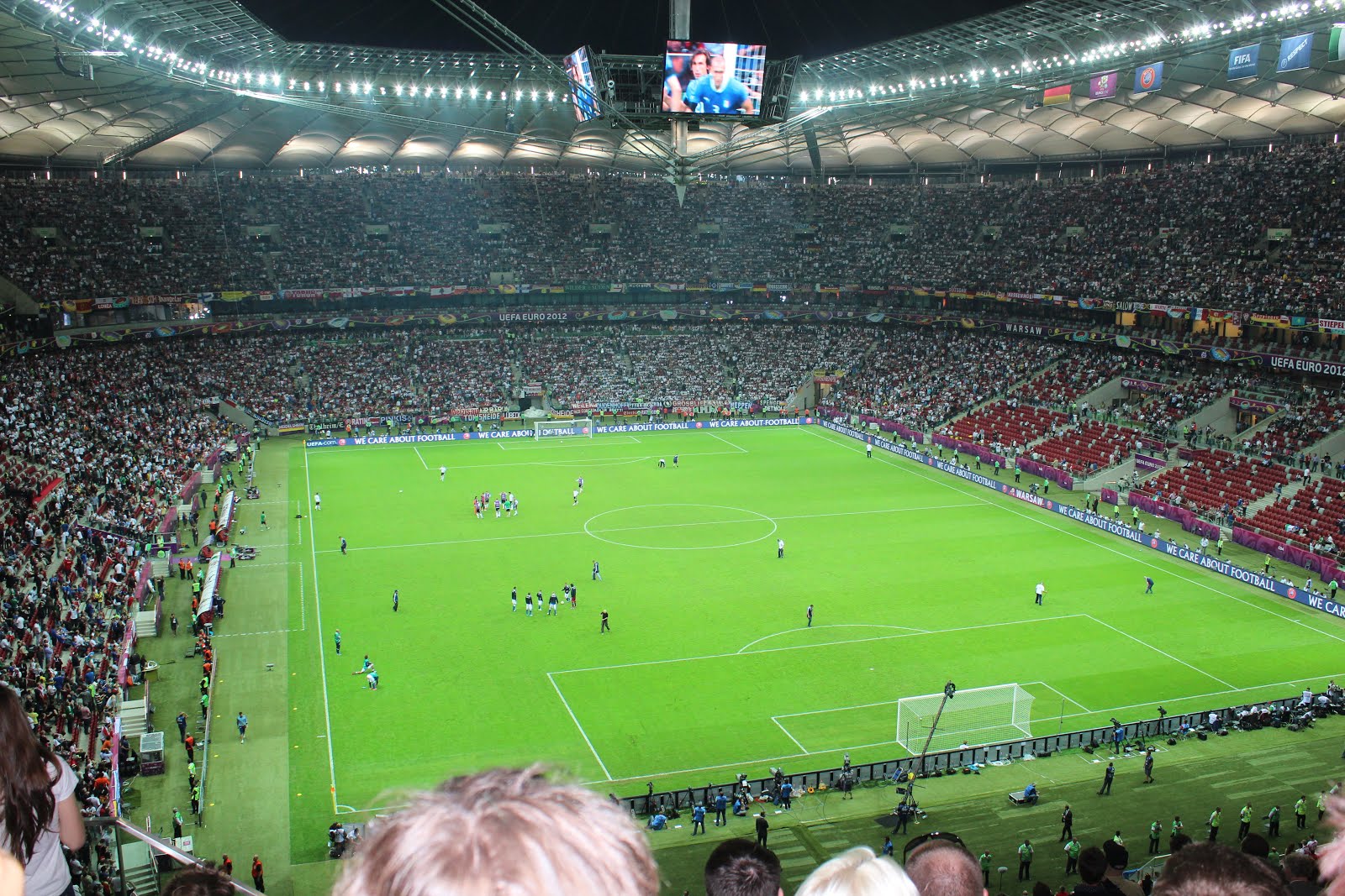 Ciar Ciar Stadion Nasional Warsawa Yang Megah Itu