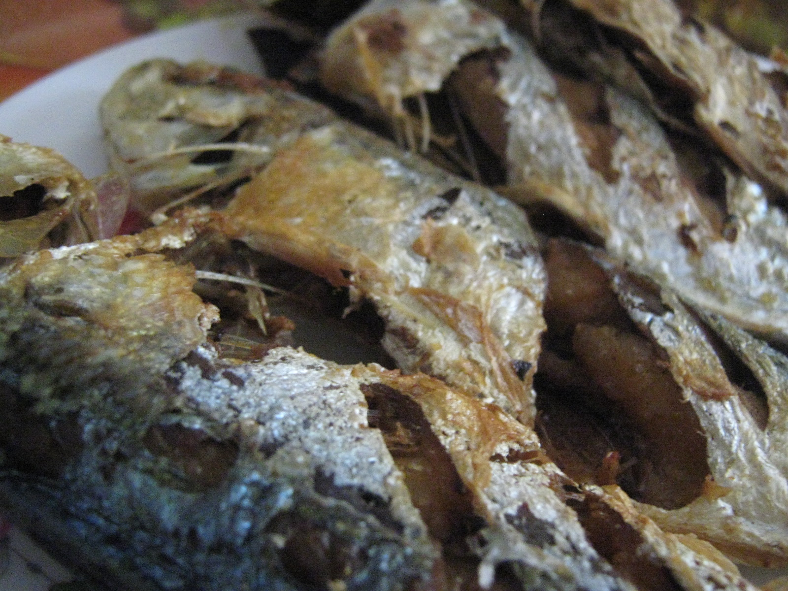 Saujana Syarasin: Ikan Goreng Kukus