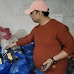 ब्रांडेड कंपनियों के डुप्लीकेट कपड़ों के कारोबार पर पुलिस की दबिश, गोदाम का मालिक फरार