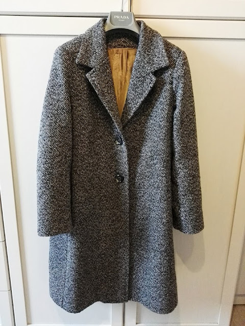 fashion design grey coat 