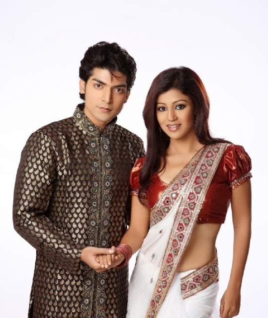 Gurmeet Choudhary & Debina Bonnerjee Couple HD Wallpapers Free Download