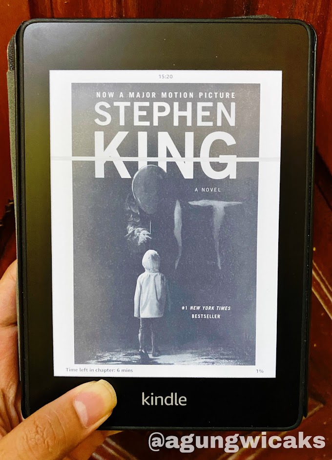 Membaca Novel 'It' Karya Stephen King