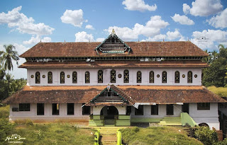 nadapuram masjid
