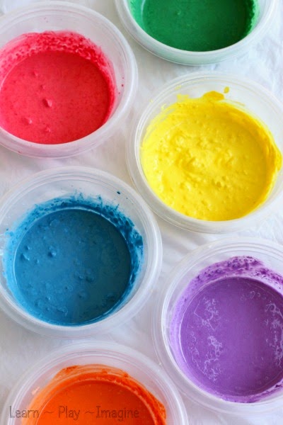 How to make crushed chalk paint - I love this two ingredient paint recipe!