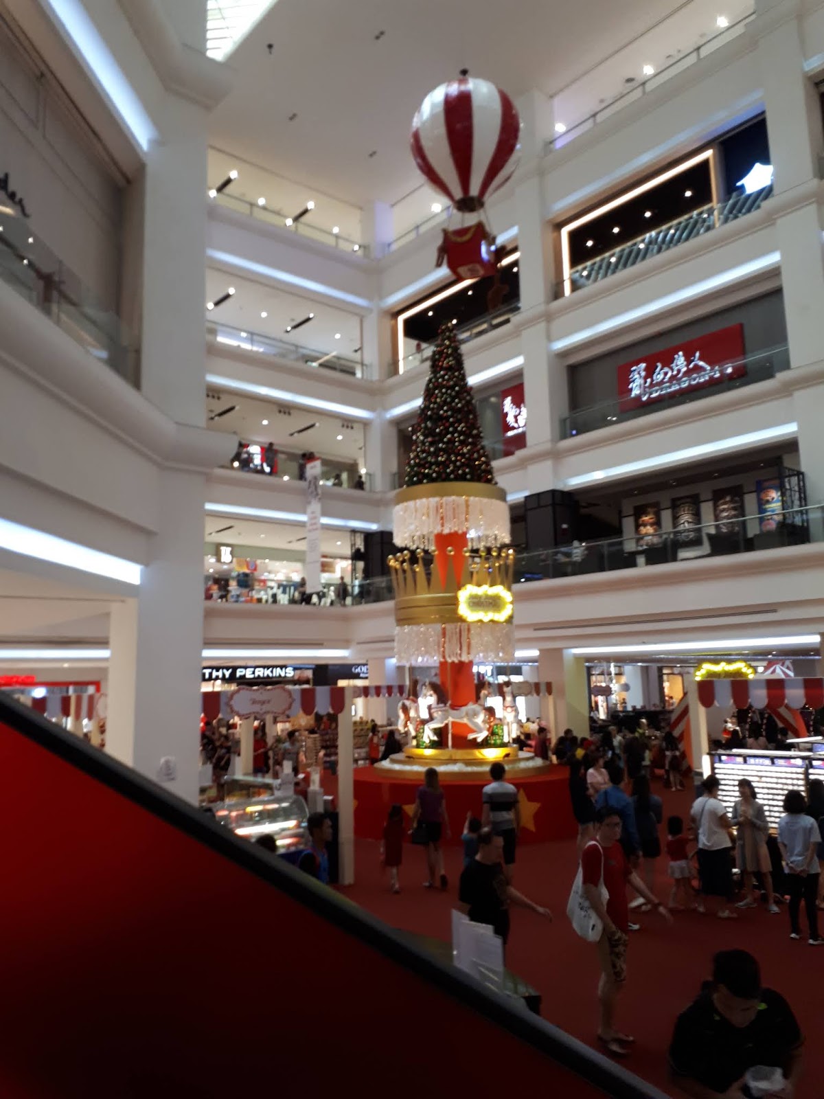 Jalan-jalan di Mall Terbesar Johor Bahru Malaysia - WEB ...