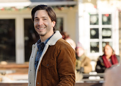 Christmas With The Campbells 2022 Justin Long Image 2