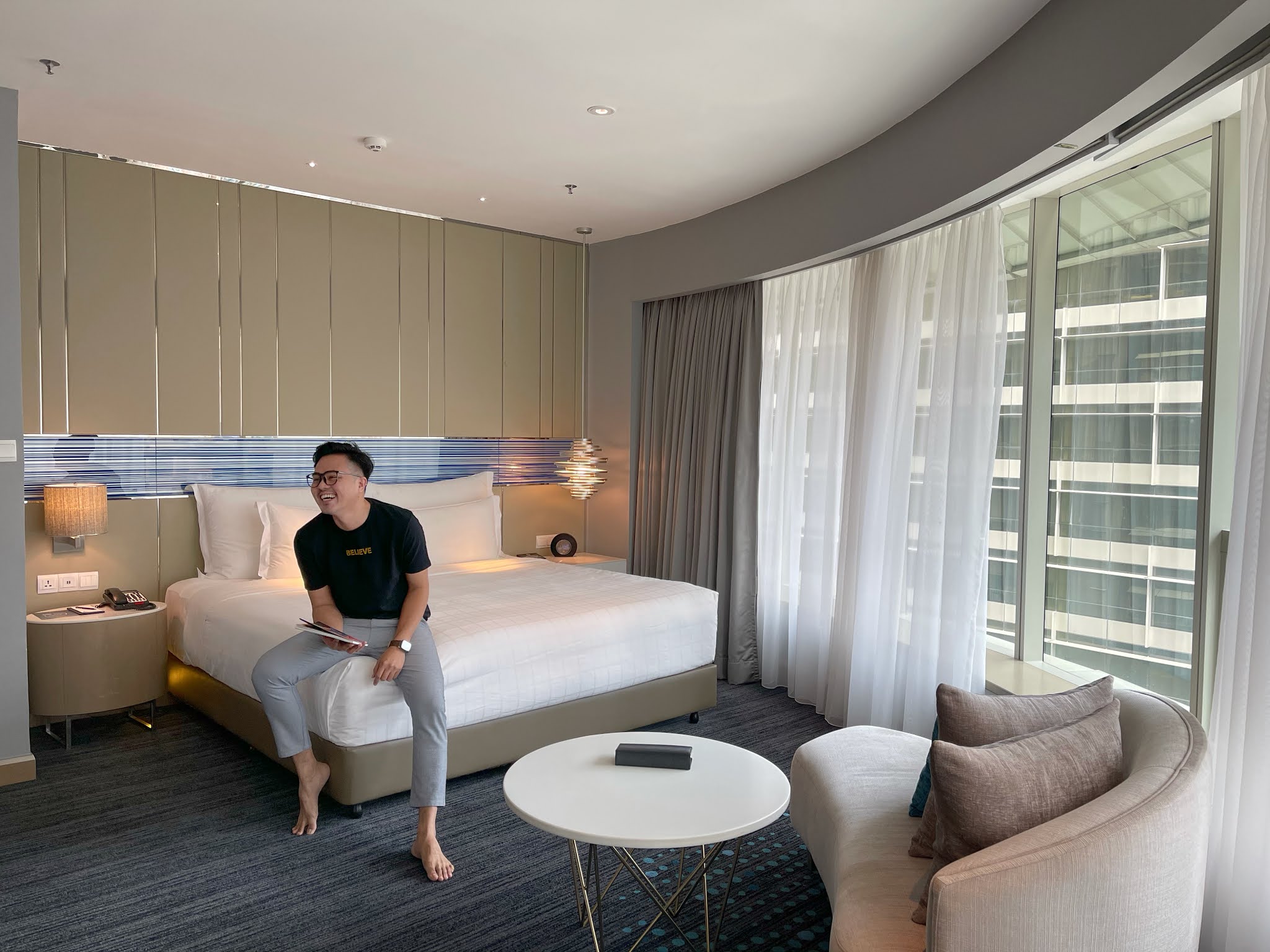 REVIEW PENGINAPAN DI PULLMAN KUALA LUMPUR CITY CENTRE HOTEL & RESIDENCES (PULLMAN KLCC) PADA BULAN RAMADAN