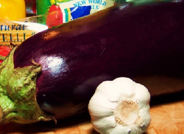 fresh eggplant and garlic ingredients for hummus