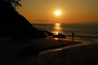 por-do-sol na praia da Paúba, litoral norte de SP