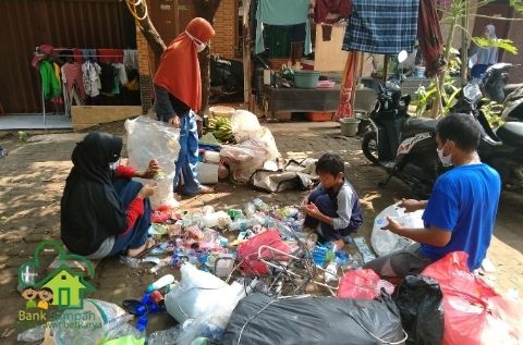 Jenis sampah yang dapat ditabung di Bank Sampah Cabe Rawit Berkarya