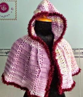 http://translate.googleusercontent.com/translate_c?depth=1&hl=es&rurl=translate.google.es&sl=en&tl=es&u=http://beacrafter.com/crochet-scent-spring-hooded-cape/&usg=ALkJrhjuYEPHIvE2RZDnBsUnqCMu0nNq_Q