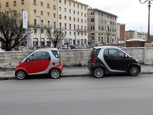 Amore fra Smart, Smart innamorate, Livorno