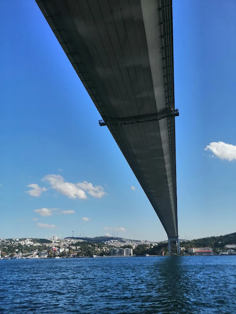 جسر الفاتح في إسطنبول