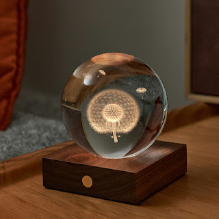 Gingko Design Amber 3D Crystal Ball Light (Dandelions)