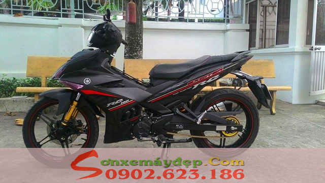 Sơn xe Exciter 150 RC màu đen nhám