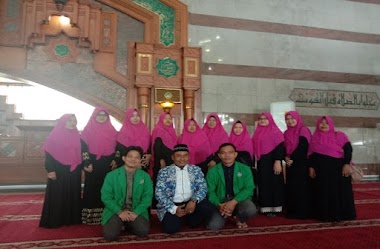 Kajian Rutin Kelompok Kerja Majelis Taklim (KKMT) Kota Bandung di Masjid PUSDAI Provinsi Jawa Barat