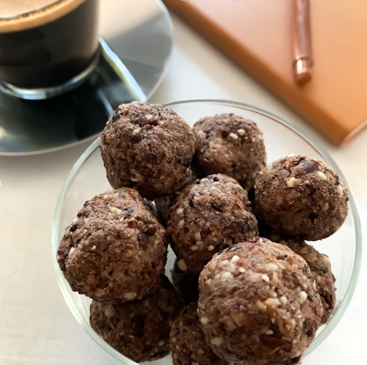 Recipe: Chocolate Coffee Bliss Balls