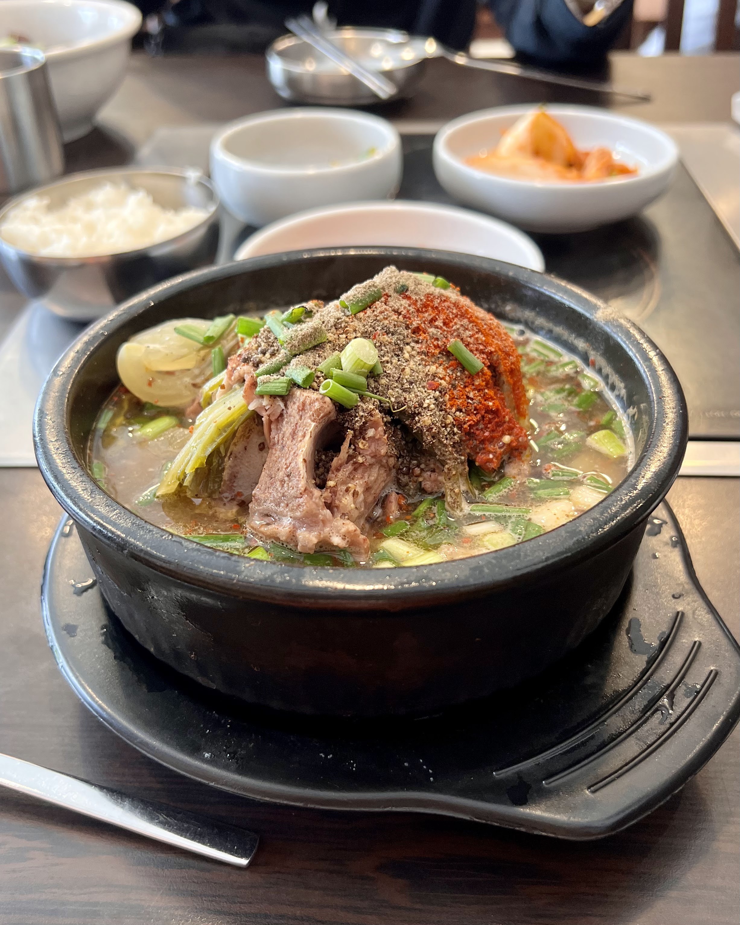 Shin Korean Restaurant 猪骨汤饭