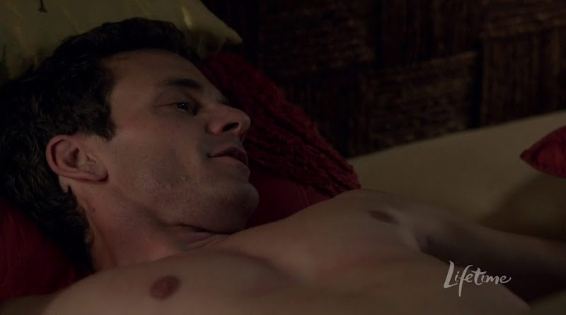 Chris Johnson Shirtless in Against the Wall s1e13